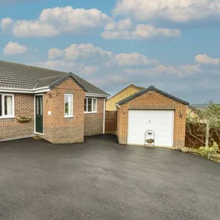 Buy this 2 bed house on Ivy Spring Close in Wingerworth, S42 6RR