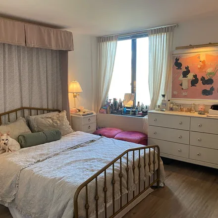 Rent this 1 bed room on 20 River Road in New York, NY 10044