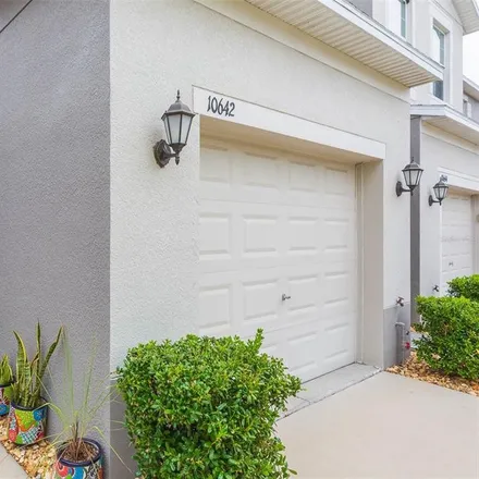 Image 3 - 10616 Riverview Drive, Riverview, FL 33569, USA - Townhouse for sale