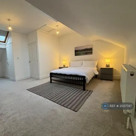 Image 1 - 30 Newstead Grove, Nottingham, NG1 4GZ, United Kingdom - Townhouse for rent