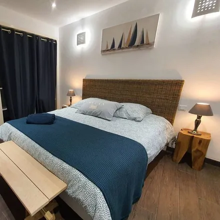 Rent this 2 bed apartment on Bonifacio in Montée Saint-Jacques, 20169 Bonifacio / Bunifaziu