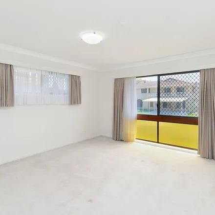 Image 5 - 5 Gaillardia Street, Macgregor QLD 4109, Australia - Apartment for rent