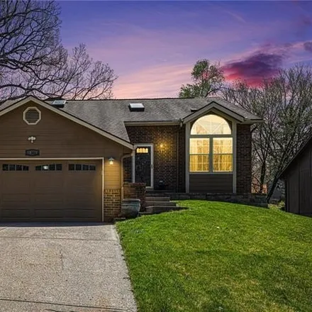 Image 1 - 10451 Northwest 57th Terrace, Parkville, MO 64152, USA - House for sale