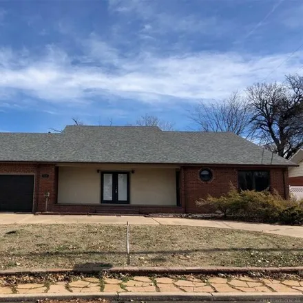 Buy this 3 bed house on 3103 Summit Blvd in Sand Springs, Oklahoma