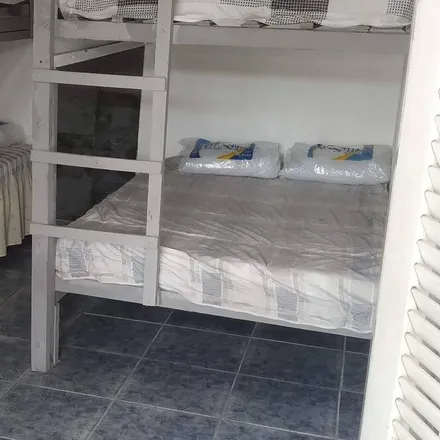 Rent this 3 bed house on EMEF Regina Maria Balneário in Avenida Nossa Senhora de Fátima 2553, Regina Maria