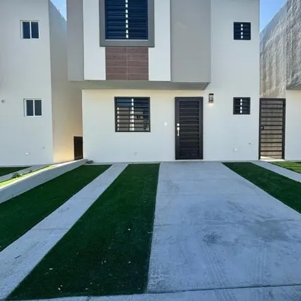 Rent this 3 bed house on Calle Torrijos in Villa Residencial Santa Fe 2da Sección, 22663 Pórticos de San Antonio