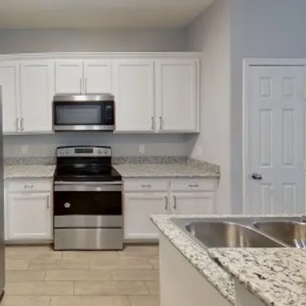 Buy this 6 bed apartment on #a-b,5101 Southwind Street in Sunnyside, Houston