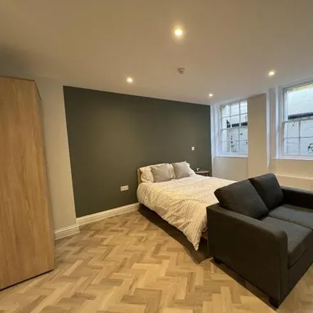 Rent this studio apartment on 387 in Henry Street, Bath