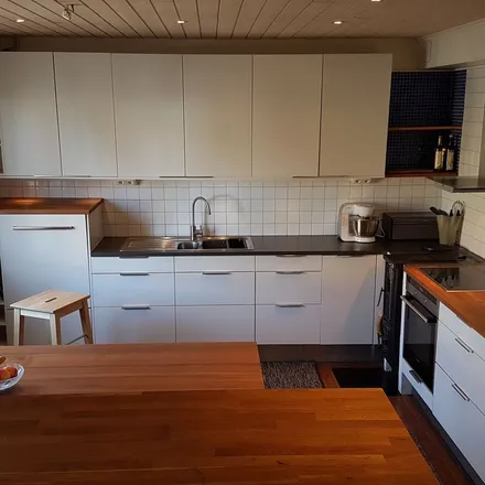 Rent this 5 bed apartment on Grillska Brödboden in Stortorget, 111 29 Stockholm