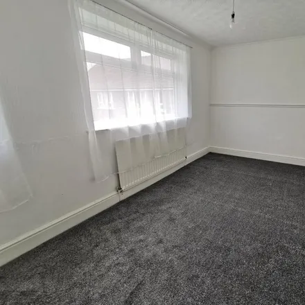 Image 9 - Brickgarth, Easington Lane, DH5 0LB, United Kingdom - Duplex for rent