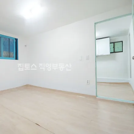 Rent this studio apartment on 서울특별시 광진구 자양동 634-18