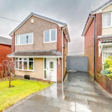 Buy this 3 bed house on Snowdon Drive in Horwich, BL6 7DG