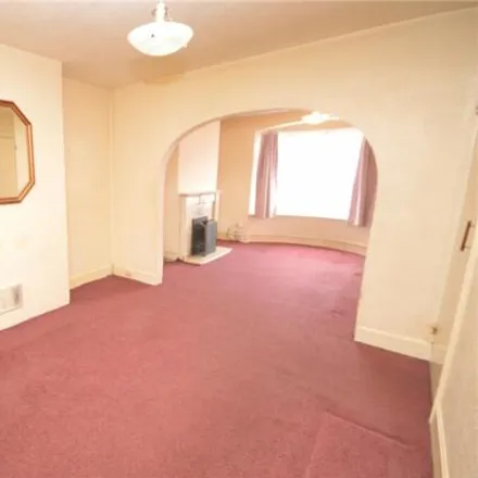 Image 6 - Limbury Mead Park, Westmorland Avenue, Luton, LU3 2PS, United Kingdom - Duplex for sale