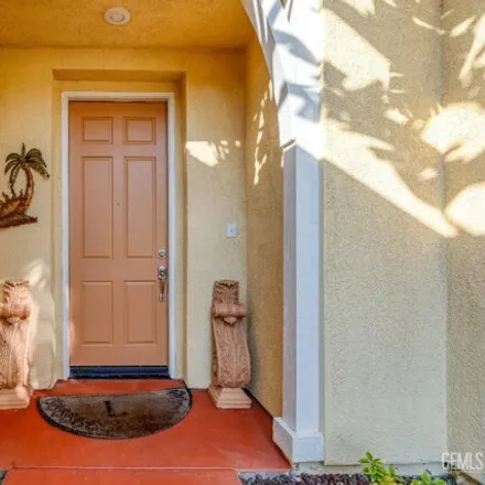 Image 9 - 5005 Boulder Creek Place, Bakersfield, CA 93312, USA - House for sale