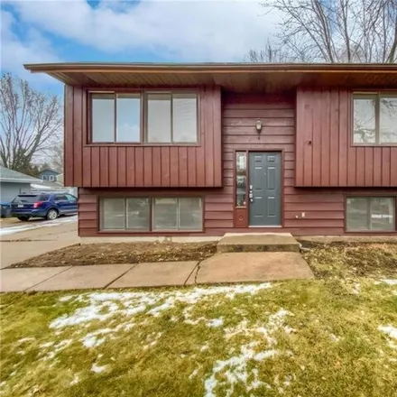 Buy this 3 bed house on 2036 North Ivy Street in North St. Paul, Ramsey County
