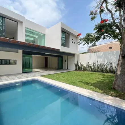 Buy this 3 bed house on unnamed road in Villas del Lago, 62360 Cuernavaca