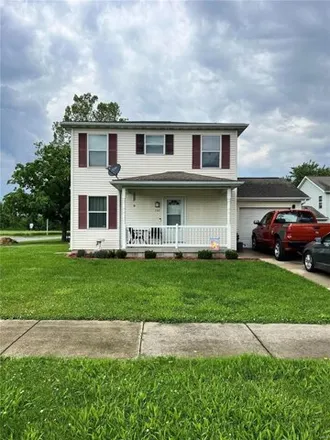 Buy this 3 bed house on 700 East Jefferson Street in Pana, IL 62557
