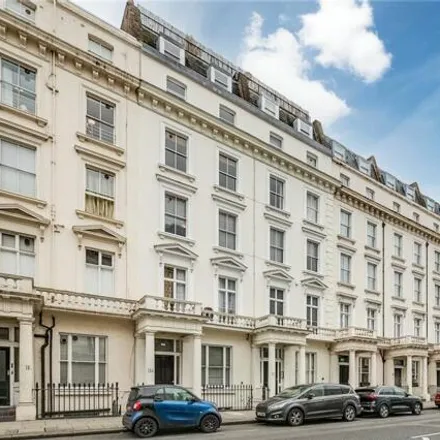 Image 2 - Holiday Inn Express, 106-110 Belgrave Road, London, SW1V 2BL, United Kingdom - Apartment for sale