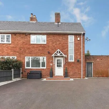 Buy this 3 bed duplex on Coleshill Road in Curdworth, B76 9ET