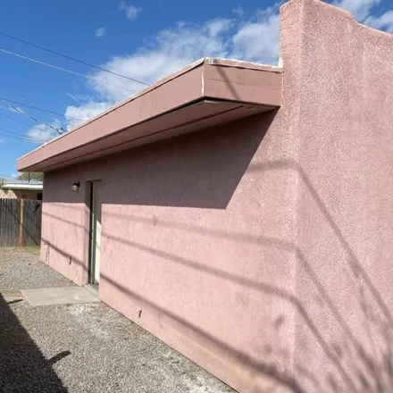Image 5 - Manzo Elementary School, West Saint Clair Street, Tucson, AZ 85745, USA - House for rent
