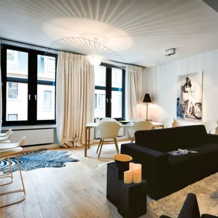 Image 2 - Charles' Home, Rue de la Montagne - Bergstraat 50, 1000 Brussels, Belgium - Apartment for rent
