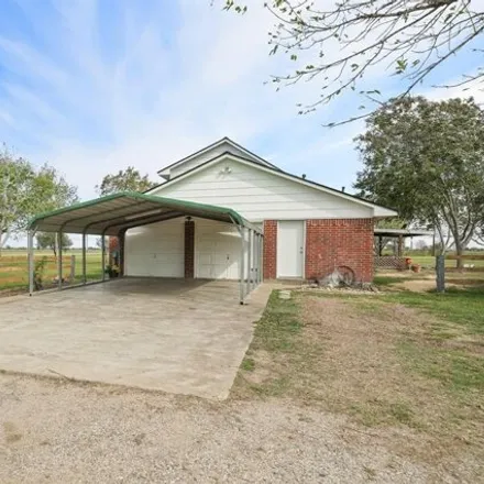 Image 4 - 183 Meadowview Drive, Wharton County, TX 77437, USA - House for sale