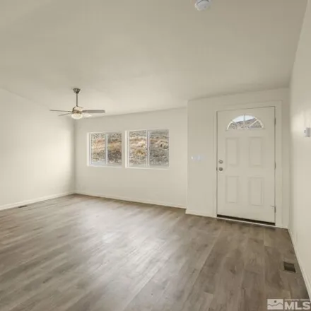 Image 4 - Peek Avenue, Silver Springs, NV 89429, USA - Apartment for sale