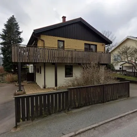 Rent this 6 bed apartment on Hulelycksgatan 8a in 431 64 Mölndal, Sweden