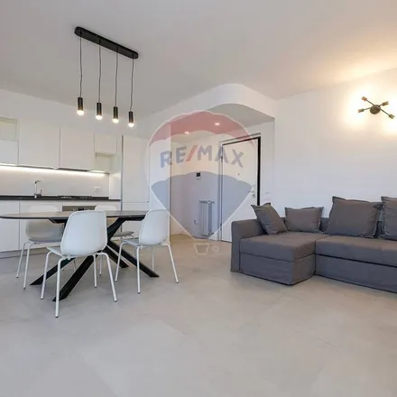 Image 5 - Via Giosuè Carducci 22, 24127 Bergamo BG, Italy - Apartment for rent