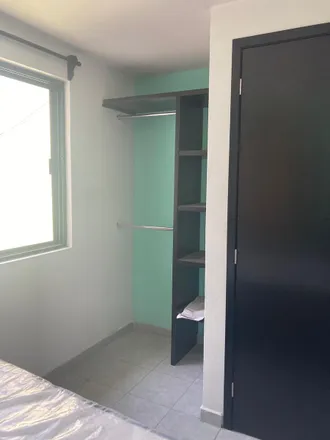 Rent this studio house on Calle León Cavallo in Colonia Vallejo La Patera, 07870 Mexico City