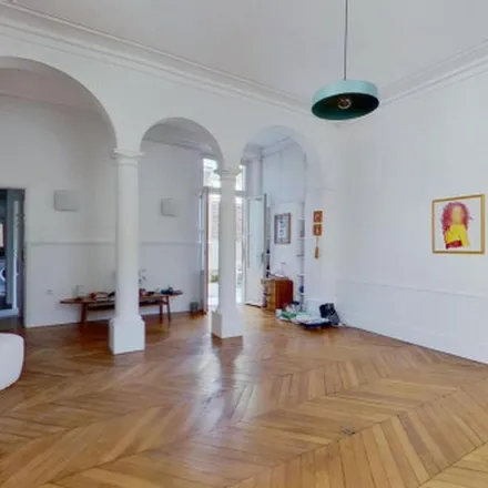Rent this 3 bed apartment on Palace of Versailles in Cour basse de la Chapelle, 78000 Versailles