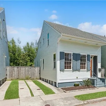 Image 2 - 1219 North Robertson Street, New Orleans, LA 70116, USA - House for sale
