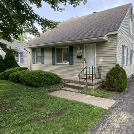 Buy this 3 bed house on 66 South Ashburton Road in Columbus, OH 43213