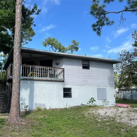 Buy this 2 bed house on 19275 Matt Road in Slater, Lee County