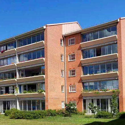Rent this 3 bed apartment on Enskiftesgatan 9 in 583 33 Linköping, Sweden