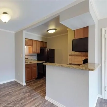 Image 3 - 987 University Oaks Boulevard, College Station, TX 77840, USA - Condo for rent