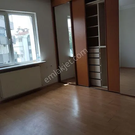 Rent this 3 bed apartment on Aktar İhsan Sitesi in Kıbrıs Sokağı 11, 16140 Nilüfer