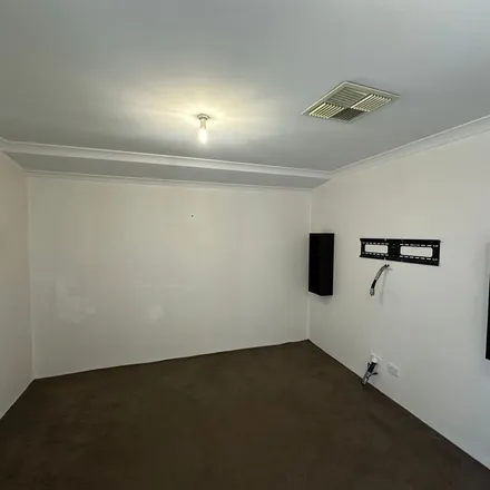 Image 2 - Pitch Place, Alkimos WA 6038, Australia - Apartment for rent