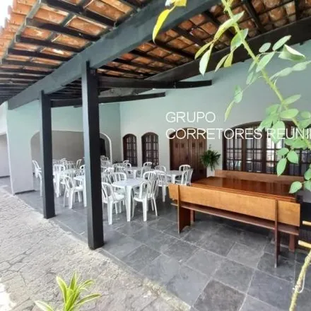 Buy this 3 bed house on Chi-cão Agropecuaria in Estrada Caetano Monteiro, Badu