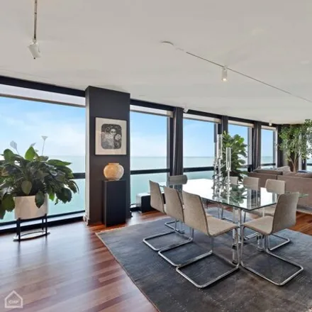 Image 3 - 910 North Lake Shore Drive, Chicago, IL 60611, USA - Condo for sale