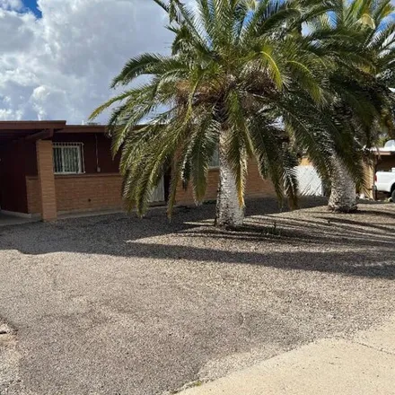 Buy this 3 bed house on 3260 South Manitoba Avenue in Tucson, AZ 85730