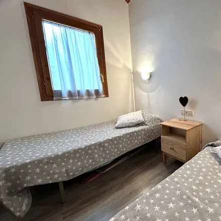 Rent this 3 bed apartment on 25580 Esterri d'Àneu