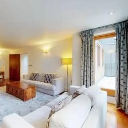 Rent this 3 bed apartment on Woburn Place in London, WC1H 0LH