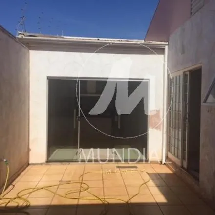 Buy this 4 bed house on Rua Terêncio Ricciardi in Centro, Sertãozinho - SP