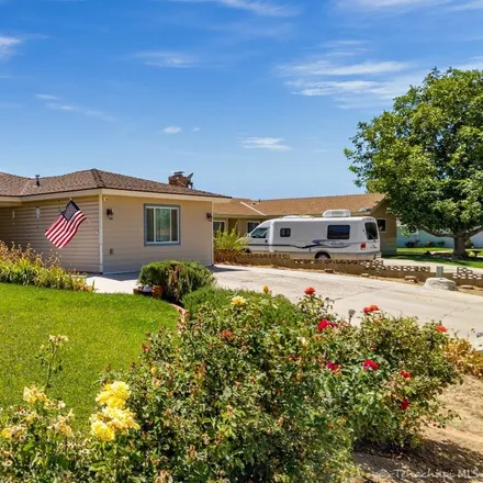 Buy this 4 bed house on 802 Anita Drive in Tehachapi, CA 93561