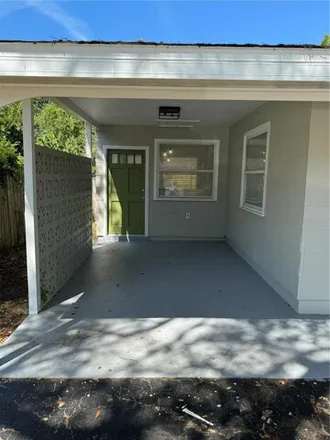 Image 2 - 2357 44th Street South, Saint Petersburg, FL 33711, USA - House for rent