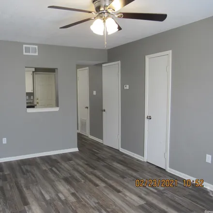 Image 3 - 1230 Clifton Street, Conway, AR 72034, USA - Apartment for rent