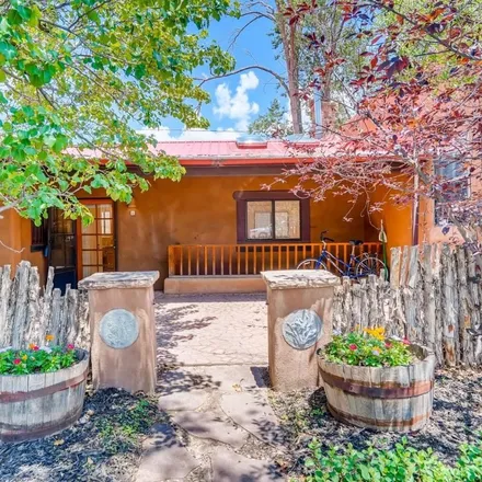 Buy this 1 bed condo on 231 Closson Street in Santa Fe, NM 87501