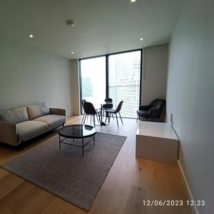 Buy this 1 bed apartment on Sierra Quebec Bravo in 189 Marsh Wall, Canary Wharf