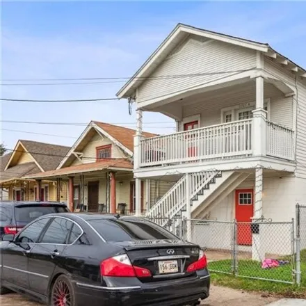 Image 2 - 2763 North Rocheblave Street, New Orleans, LA 70117, USA - House for sale